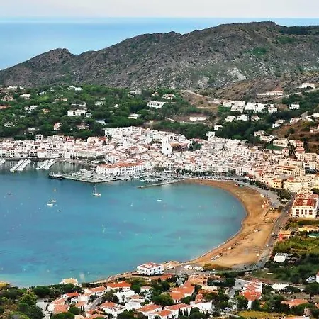 Pau Catalunya Costa Brava * Llançà